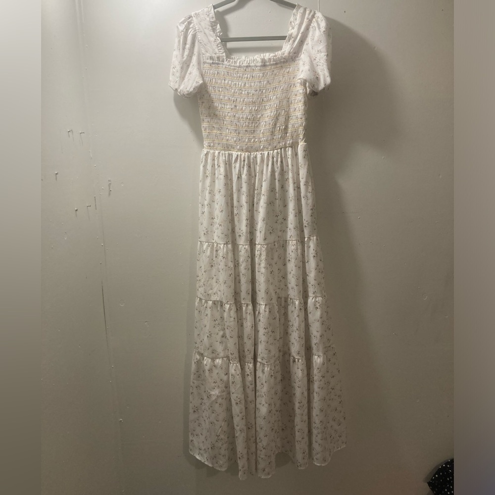 NWOT Women’s long white dress boho milkmaid